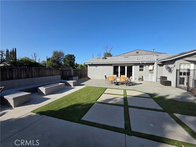 23400 Collins, Woodland Hills (los Angeles), CA 91367