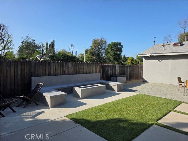 23400 Collins, Woodland Hills (los Angeles), CA 91367