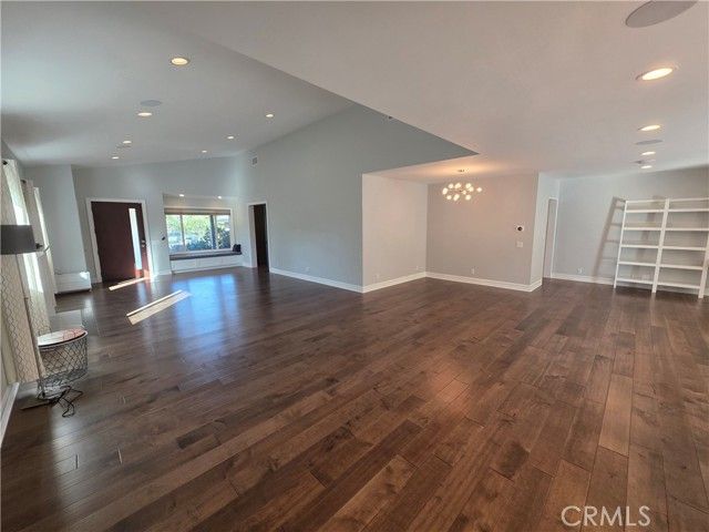 23400 Collins, Woodland Hills (los Angeles), CA 91367