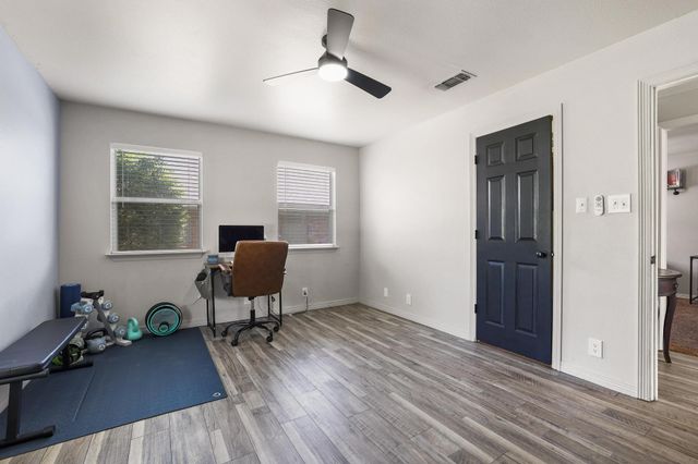 946 W Laurel Street, Sherman, TX 75092