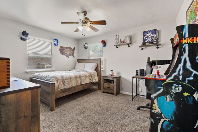 946 W Laurel Street, Sherman, TX 75092
