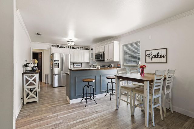 946 W Laurel Street, Sherman, TX 75092