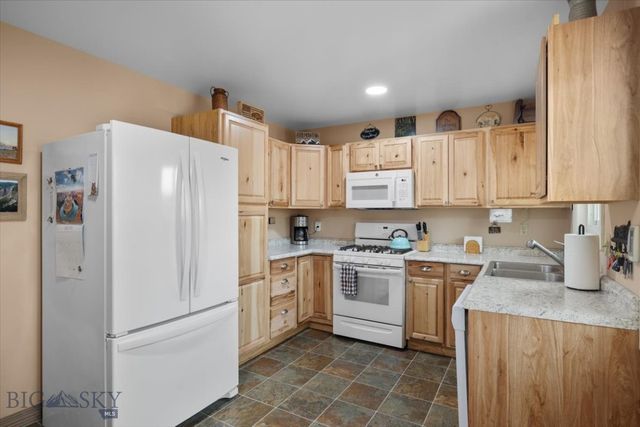 1722 Cheryl Street, Billings, MT 59105