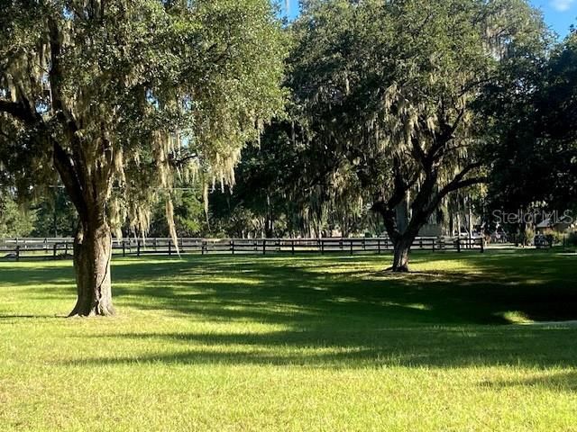 3 LAKESIDE DRIVE, Ocala, FL 34482