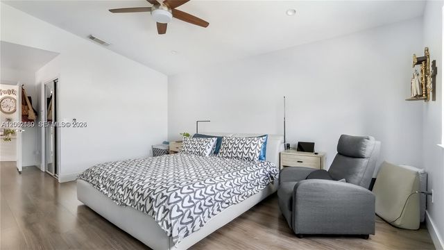 321 SW 194th Ave, Pembroke Pines, FL 33029