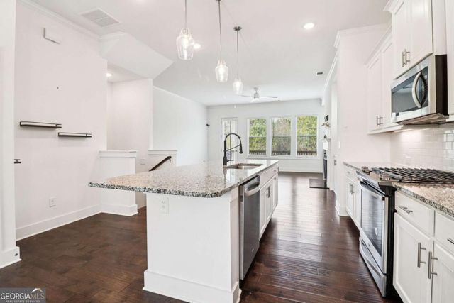 2154 Colvin Court NW, Atlanta, GA 30318