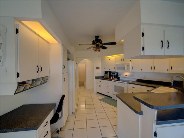 739 N LAKE REEDY BOULEVARD, Frostproof, FL 33843