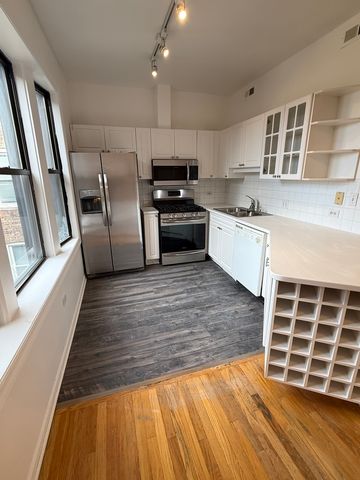 5726 S King Drive 3A, Chicago, IL 60637