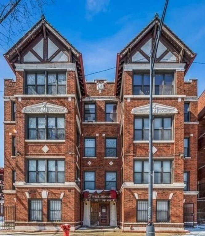 5726 S King Drive 3A, Chicago, IL 60637