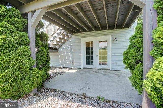 652 GREENFIELD DRIVE, Chambersburg, PA 17202