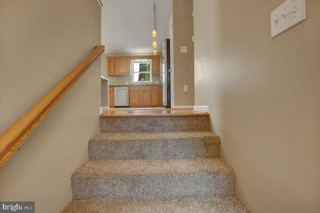 652 GREENFIELD DRIVE, Chambersburg, PA 17202