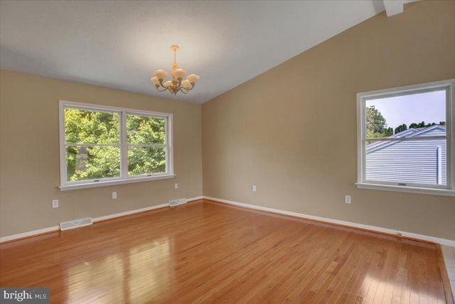 652 GREENFIELD DRIVE, Chambersburg, PA 17202
