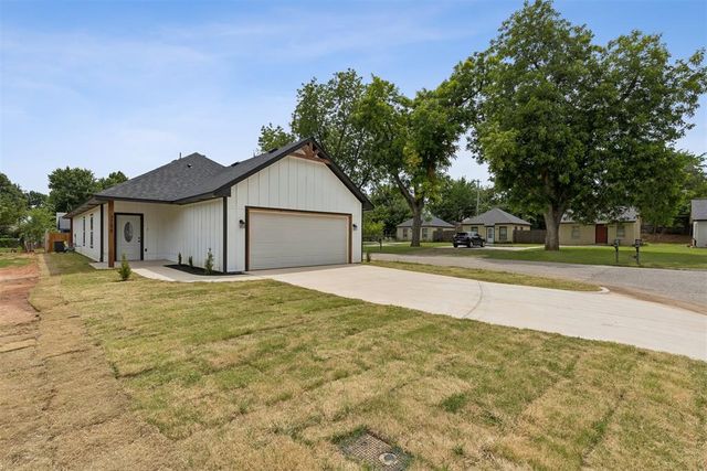 3738 Trellis Court, Oklahoma City, OK 73107