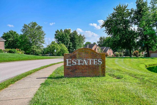 2433 Lakeridge Drive, Newburgh, IN 47630