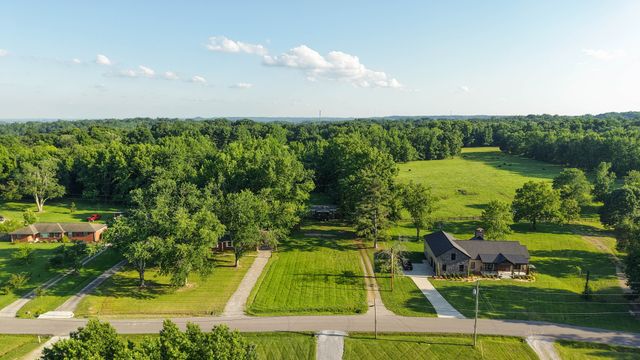 6727 Tinnin Rd, Goodlettsville, TN 37072