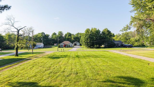 6727 Tinnin Rd, Goodlettsville, TN 37072