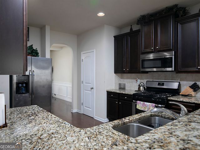 5554 Racetrack Court, Powder Springs, GA 30127