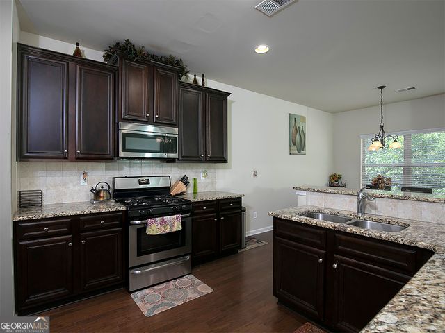 5554 Racetrack Court, Powder Springs, GA 30127