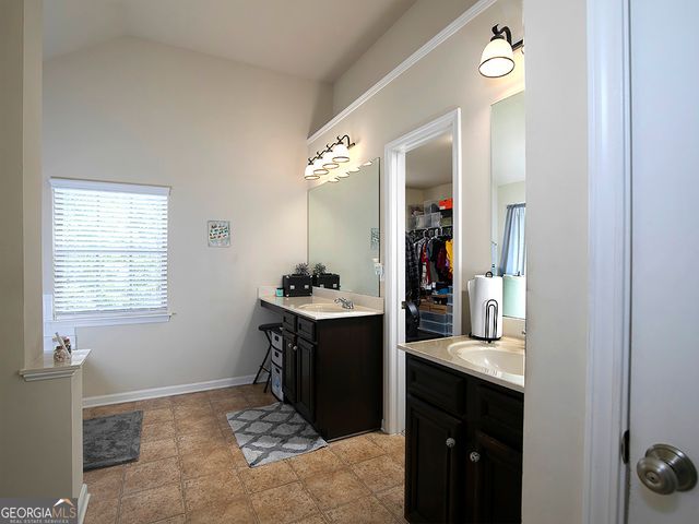 5554 Racetrack Court, Powder Springs, GA 30127