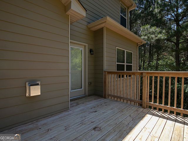 5554 Racetrack Court, Powder Springs, GA 30127