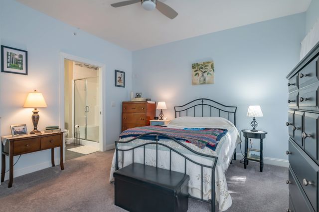 46 Scenic Drive, Nashua, NH 03062