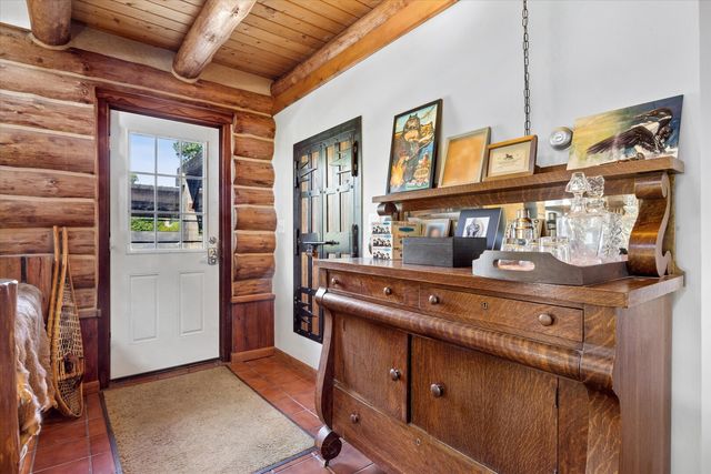11330 Dineff Road, Lemont, IL 60439