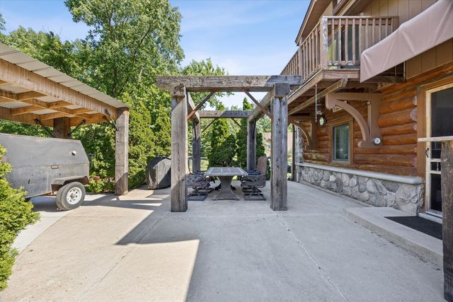 11330 Dineff Road, Lemont, IL 60439