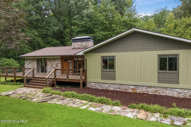 239 Woodland Heights, Robbinsville, NC 28771