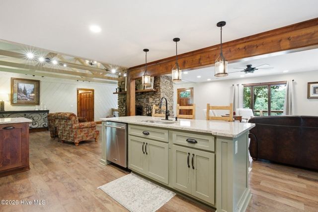239 Woodland Heights, Robbinsville, NC 28771