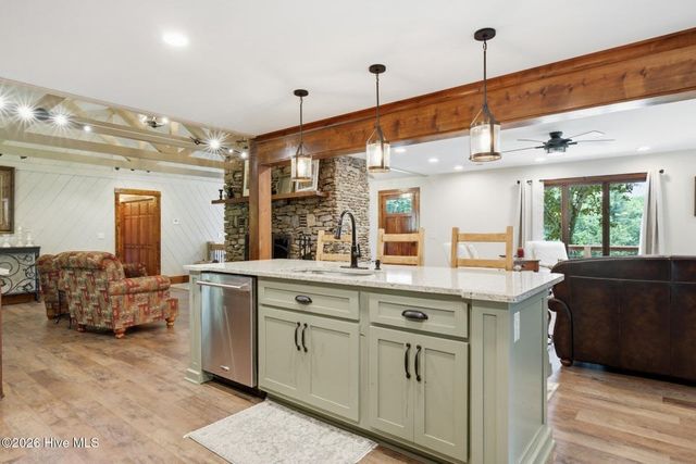 239 Woodland Heights, Robbinsville, NC 28771