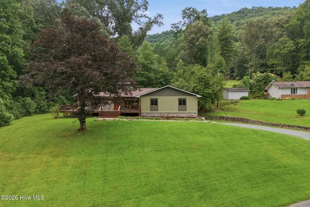 239 Woodland Heights, Robbinsville, NC 28771