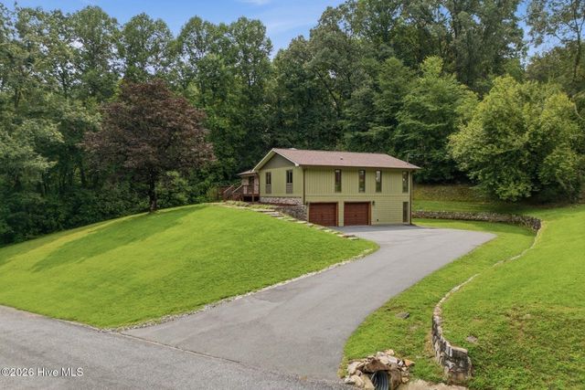 239 Woodland Heights, Robbinsville, NC 28771