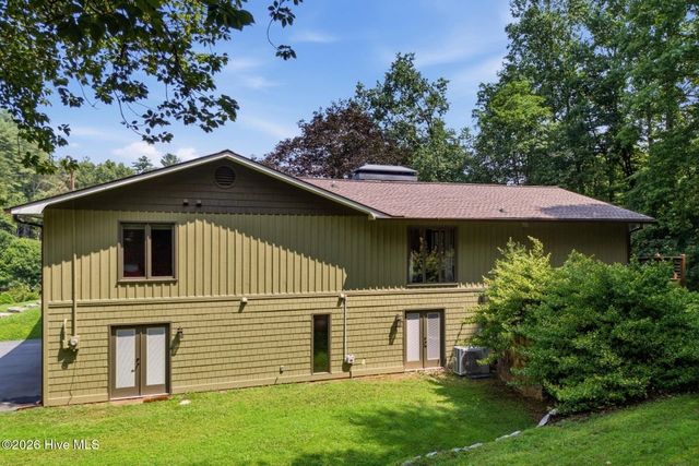 239 Woodland Heights, Robbinsville, NC 28771