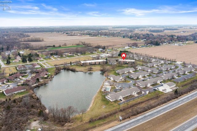 1315 S Lake Wilmer Dr Apt 109, Sandusky, OH 44870