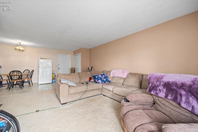 1315 S Lake Wilmer Dr Apt 109, Sandusky, OH 44870