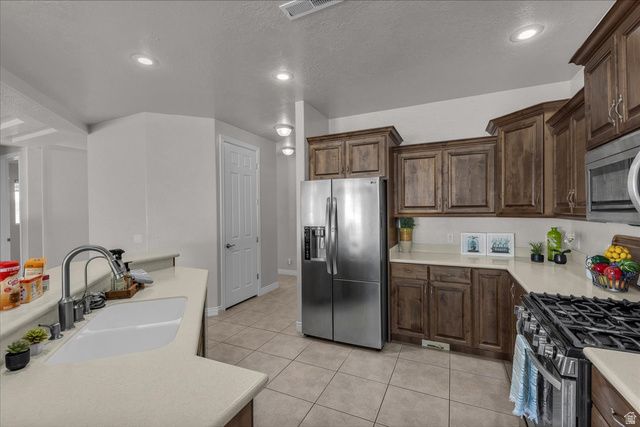 1078 W KANARRA CT, Washington, UT 84780