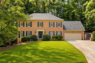 9620 River Lake Drive, Roswell, GA 30075