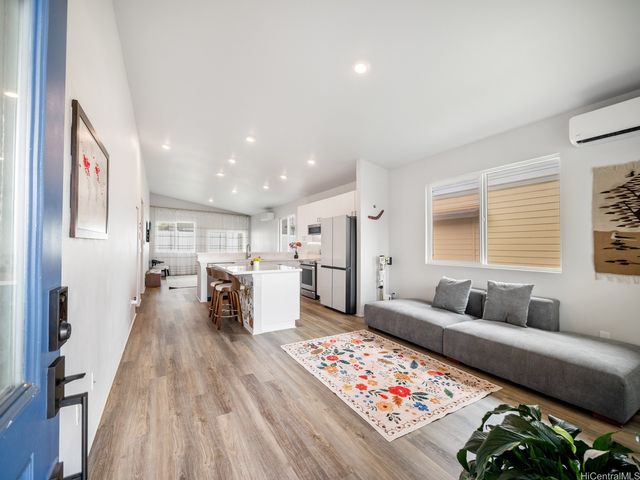 91-4092 Hikuha Street, Kapolei, HI 96707