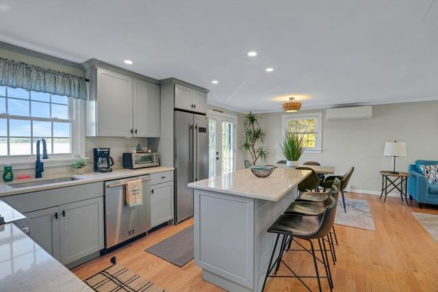 75 Meadowbrook Rd, Yarmouth, MA 02673