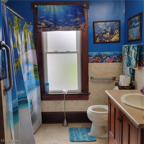 349 W Maple Street, Hartville, OH 44632
