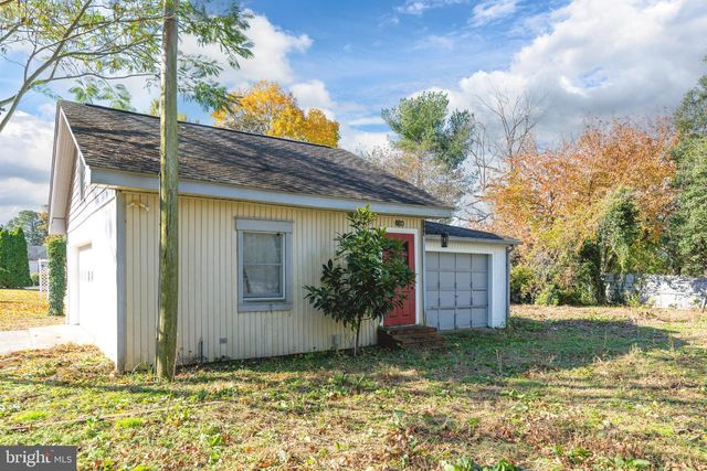 407 LAKEVIEW AVE, Milford, DE 19963