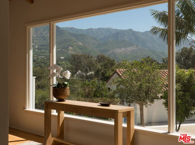 939 Arcady Road, Santa Barbara, CA 93108