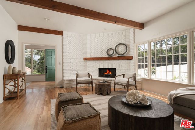 939 Arcady Road, Santa Barbara, CA 93108