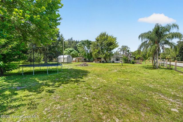 3575 Carter Road, Mims, FL 32754
