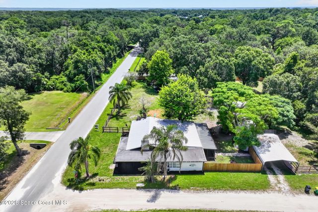3575 Carter Road, Mims, FL 32754