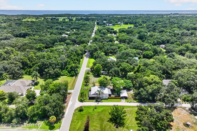 3575 Carter Road, Mims, FL 32754