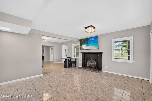 3575 Carter Road, Mims, FL 32754