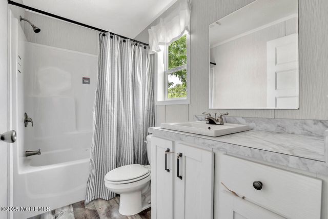 2505 Woodbridge Avenue, 9 L, Edison, NJ 08817