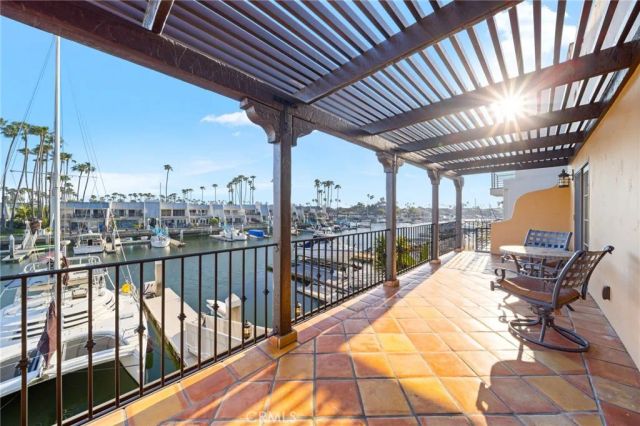 6 Green Turtle, Coronado, CA 92118