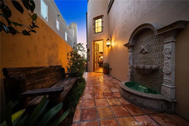 6 Green Turtle, Coronado, CA 92118